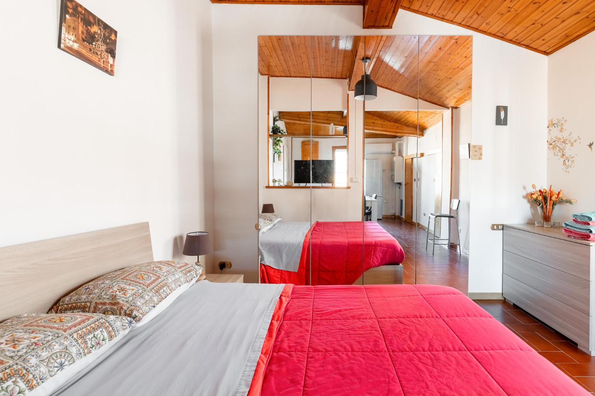 Social Costa-Holiday & Business Apartment Болоня Екстериор снимка